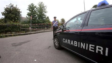 Parete (Caserta), uccide vicino dopo una lite condominiale.